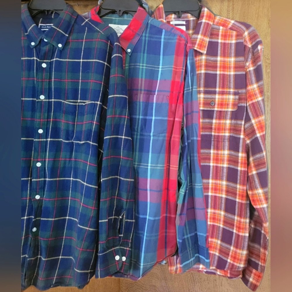 3 Plaid Button up Shirts & Flannels Bundle